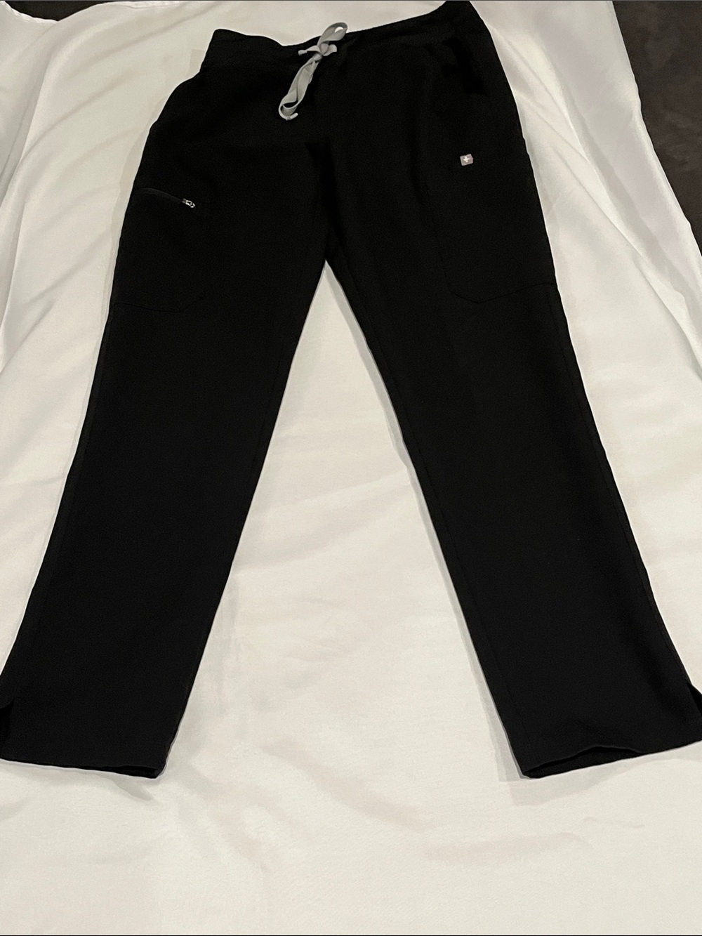 Figs Technical Collection Scrub Pants in Black Sz. XS Lots of pockets.